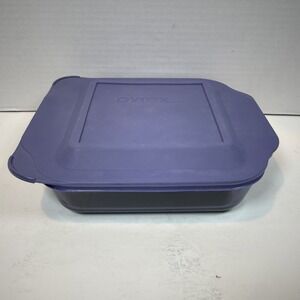 Pyrex 222 Amethyst Purple Glass 8x8 Square Baking Dish with Lid 2 Quart USA
